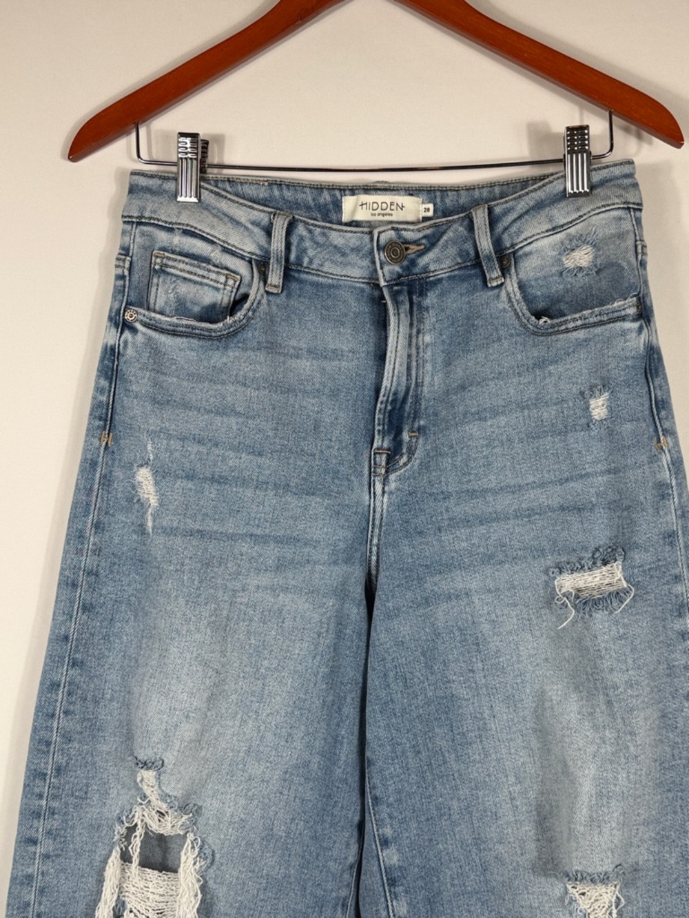 Hidden Nori High-Waist Light Blue Distressed Wide-Leg Jeans. Womens Size 28 - Picture 6 of 8